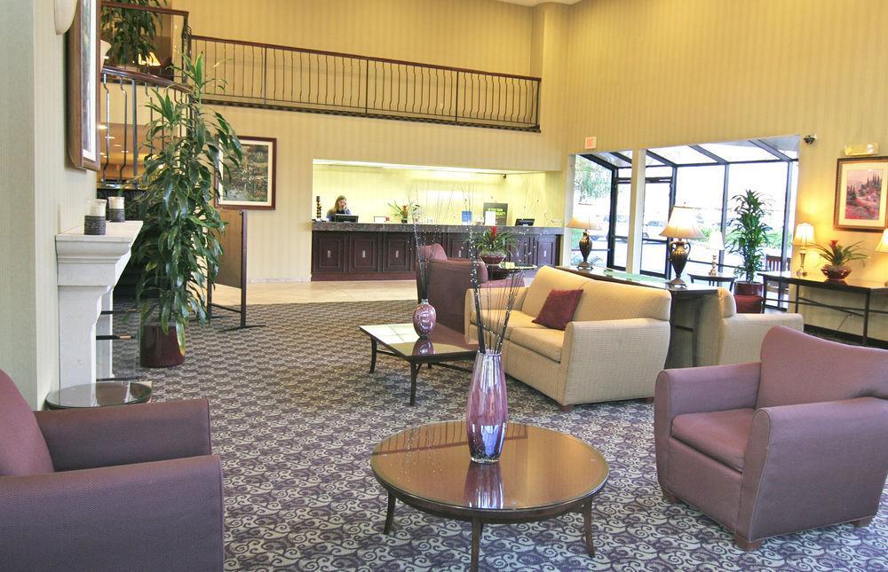 La Quinta By Wyndham Oakland - Hayward Hotel Exterior photo
